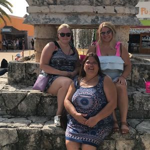 Meet your Posher, Dani